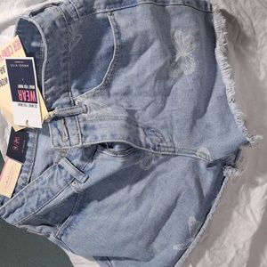 Girls shorts
